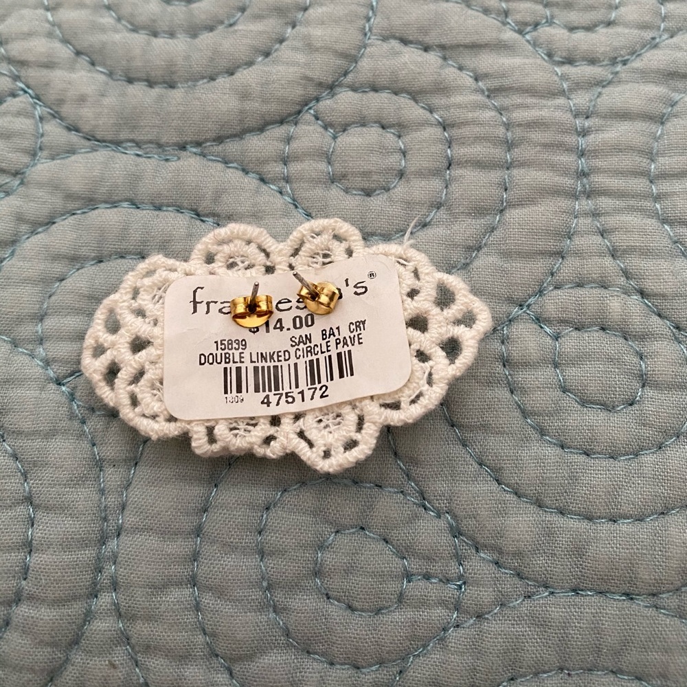 Loop Earrings - Picture 2 of 3